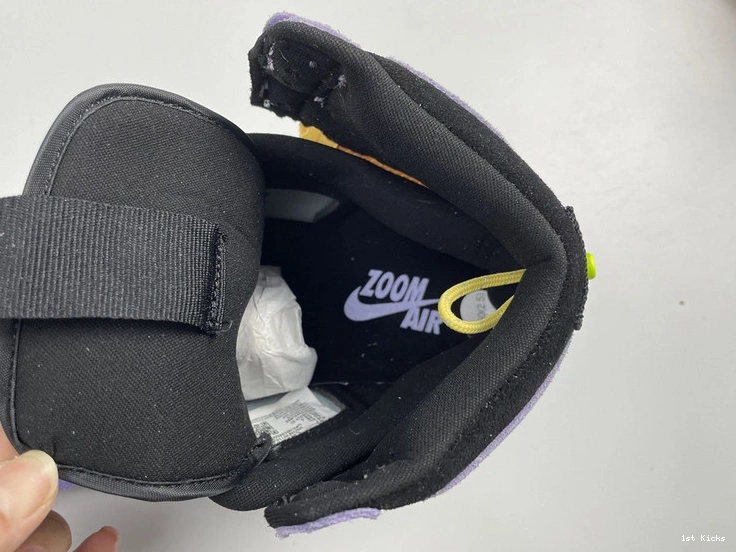 Switch Jordan High CW6576-500 Pulse Purple - 1 0418